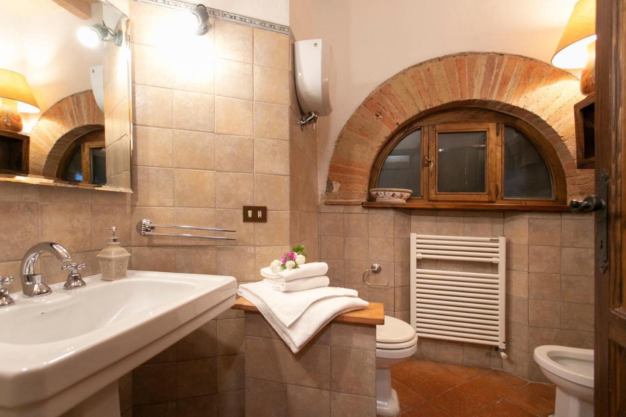 Agriturismo Poggio Salvi *