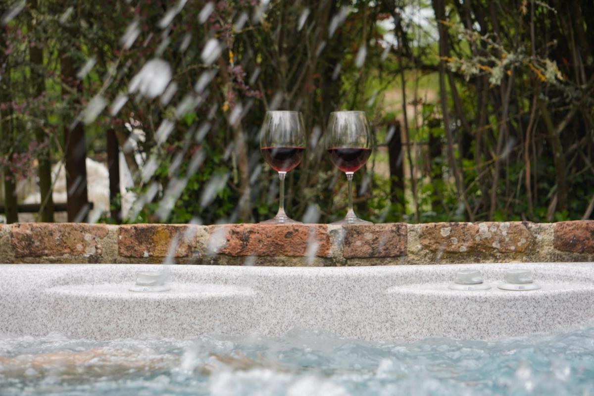 Agriturismo Poggio Salvi Farm stay *