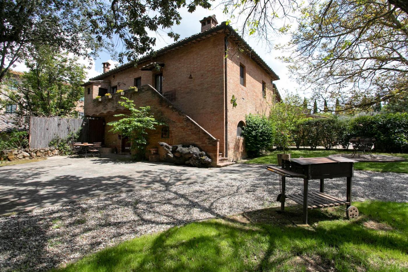 Agriturismo Poggio Salvi Farm stay *